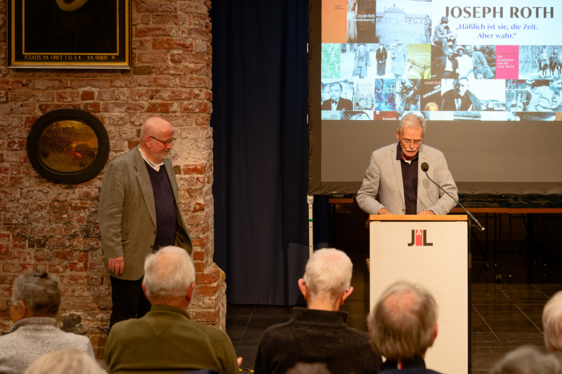 Harald Groenewold verabschiedet Hermann Wiedenroth