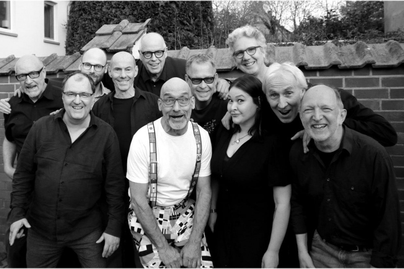Liefern Musik, die in die Beine geht: The Tuesbrassers