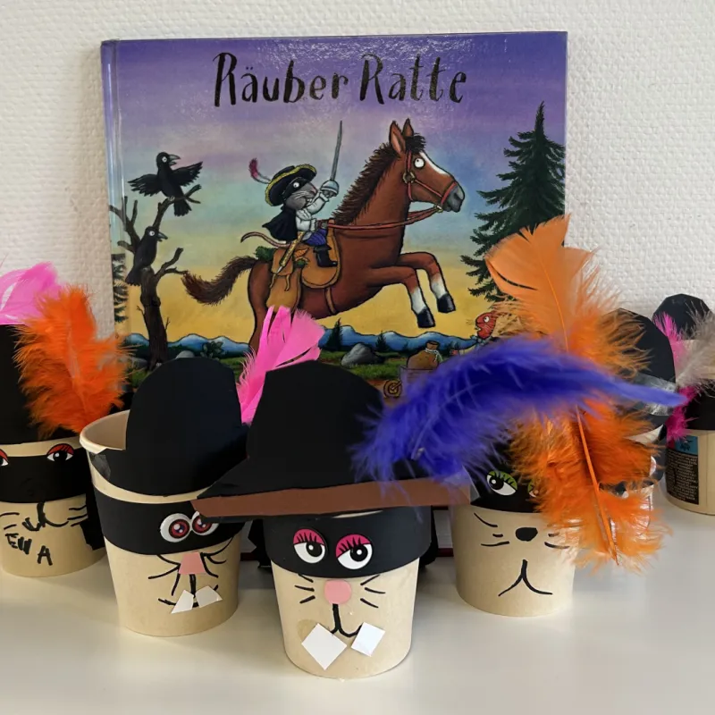 Hauptbild der Veranstaltung Bilderbuchkino für Kinder von 3-6 Jahren (nur mit Anmeldung)