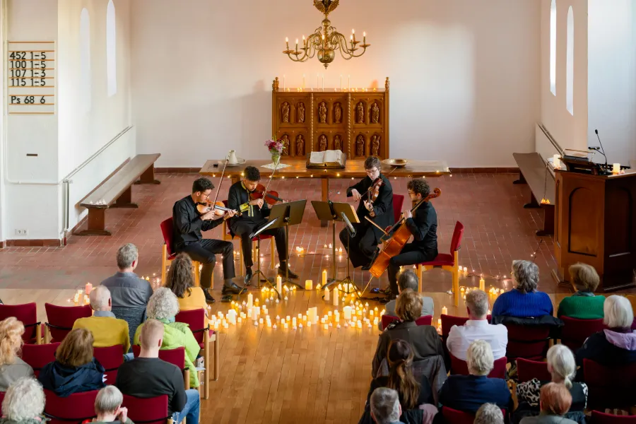 Volles Haus in der Schweizer Kirche, wo das „Hanover Quartet“ gastierte