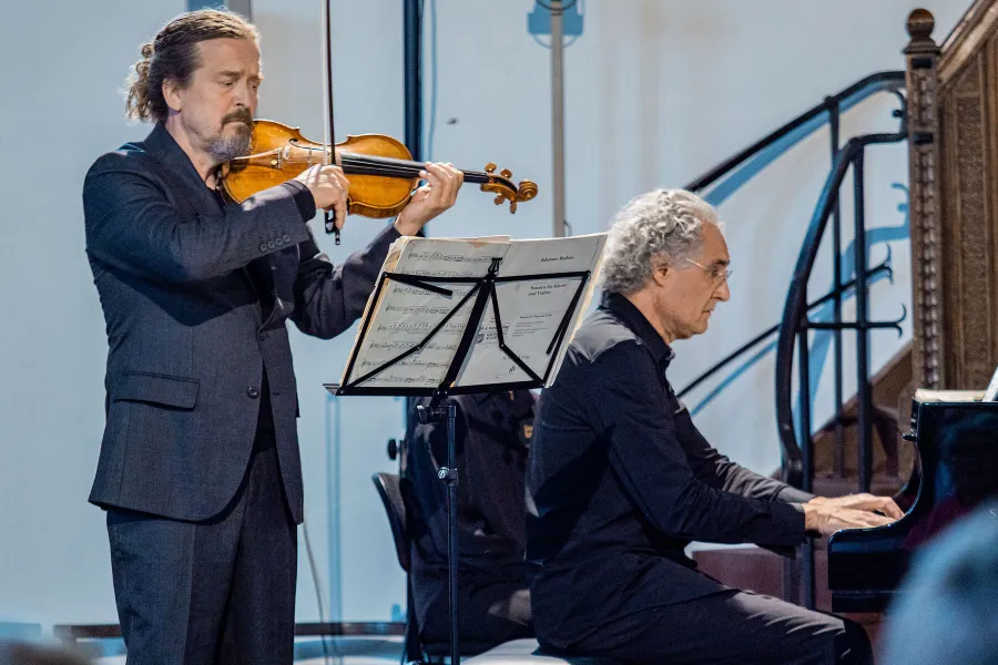 Intensives Spiel: Christian Tetzlaff und Matthias Kirschnereit