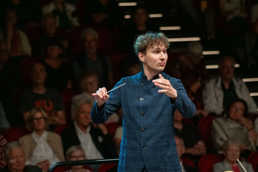  Erwies sich als charismatischer Orchesterleiter: Dirigent Aurel Dawidiuk